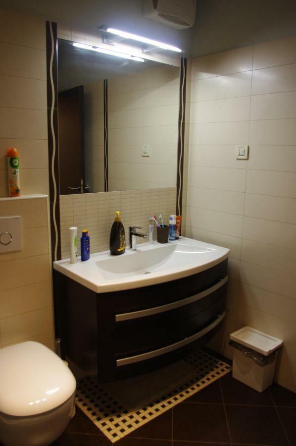 Apartment Verano Njivice Extérieur photo